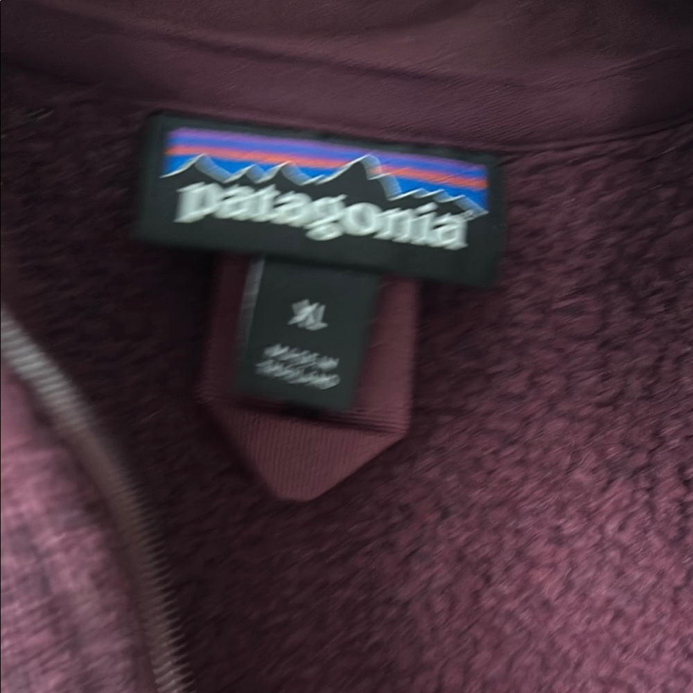 Patagonia Deep Purple 1/4 Zip Fleece Jacket - Picture 2 of 3